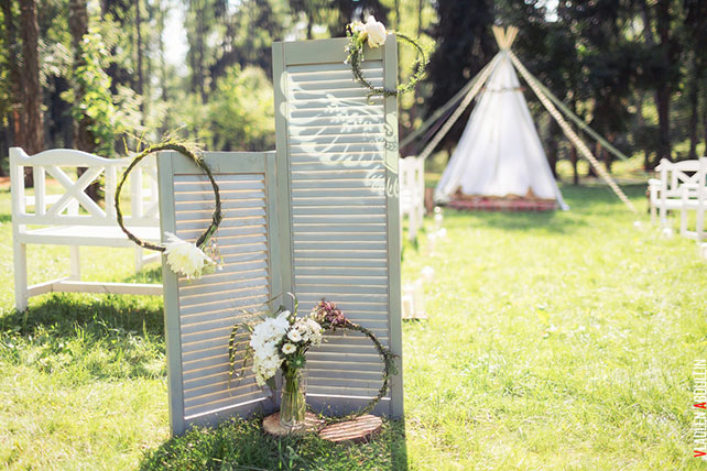лесная свадьба в стиле бохо, декор церемонии