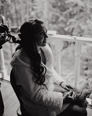 Свадьба в стиле эко-рустик, прическа невесты