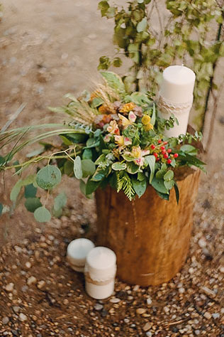 Свадьба в стиле эко-рустик, флористика, свечи