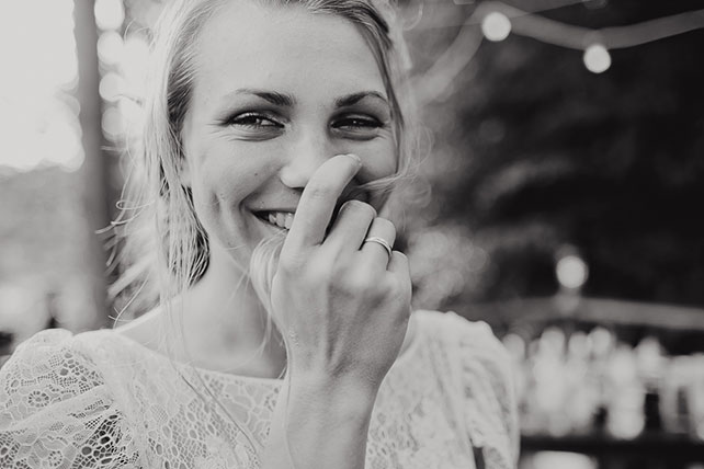 Свадьба в стиле эко-рустик, невеста