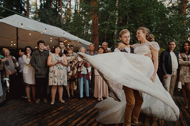 Свадьба в стиле эко-рустик, танец молодоженов