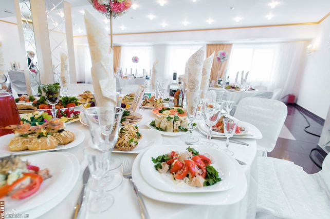 Летняя свадьба Екатерины и Максима 