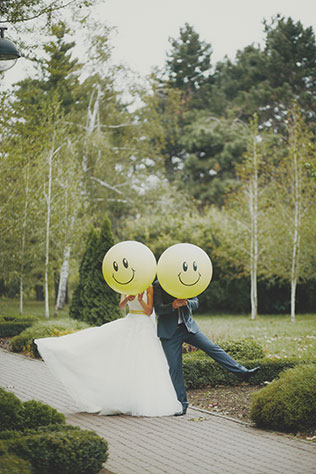 лимонно-жёлтая свадьба, воздушные шары на свадьбе
