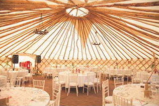 хендмейд свадьба Лизы и Фреда, свадебный шатер
