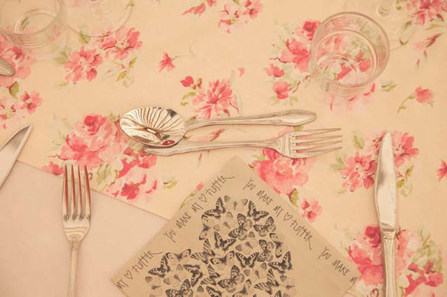 хендмейд свадьба Лизы и Фреда, декор зала, номер на столе