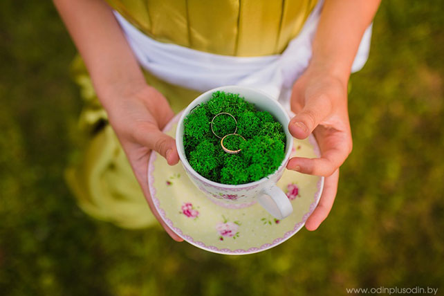 современная классика «Магия чисел», кольца в чашке