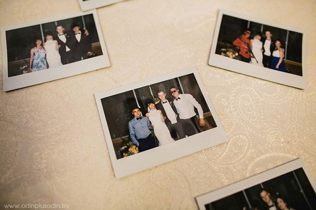 современная классика «Магия чисел», фото на полароид для гостей