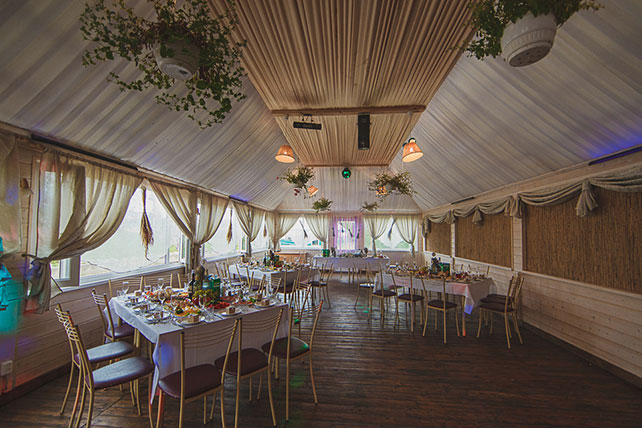 лавандовая свадьба, декор места торжества