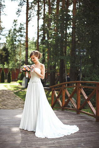 Милая летняя свадьба, образ невесты