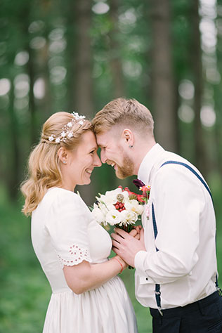 свадьба в стиле рустик, жених и невеста