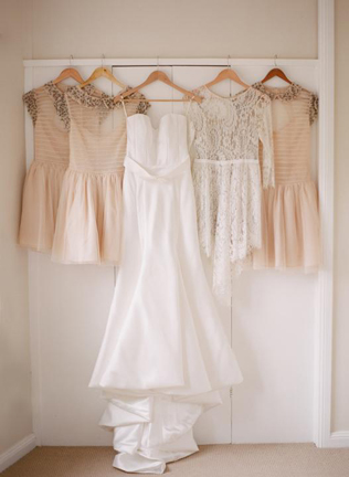 платье невесты и подружек