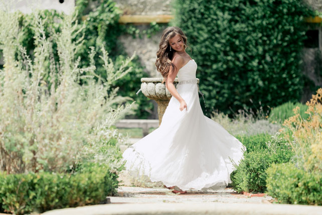 морская свадьба в Ницце, образ невесты