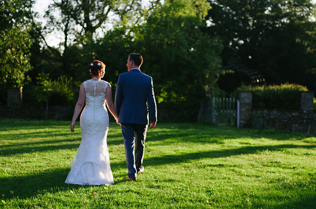 Свадьба в музыкальной тематике, жених и невеста