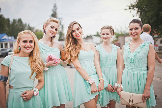 Очаровательная мятно-розовая свадьба Игоря и Анны, подружки невесты