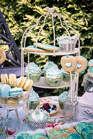 мятно-золотая свадьба, сладкий стол