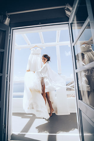 На краю света, платье невесты