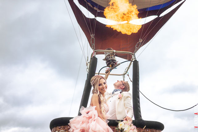 небесная свадьба с воздушными шарами, полет на воздушном шаре
