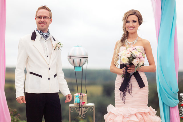 небесная свадьба с воздушными шарами, церемония