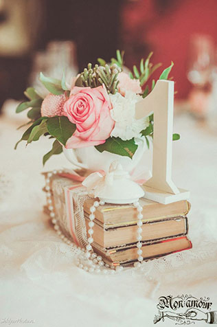 Нежность в розовом цвете, нумерация столов