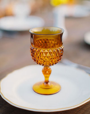 нежная свадьба в стиле рустик, декор праздничного стола