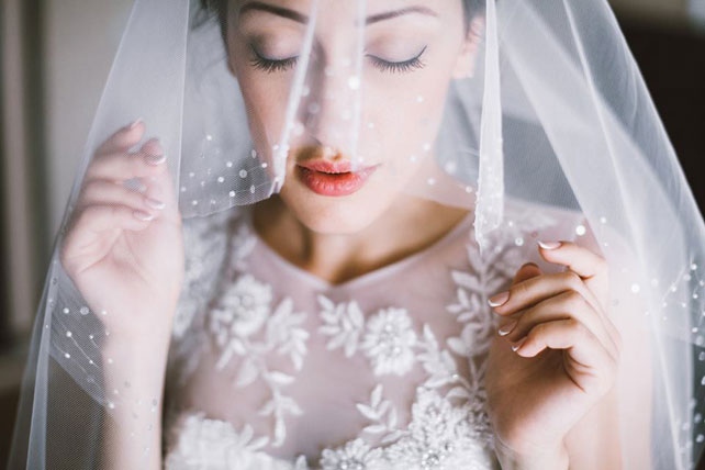 Невероятно чувственная свадьба, фата невесты