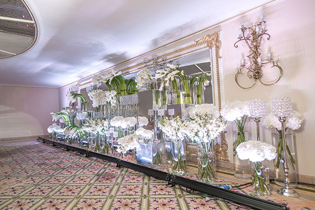 Нежная орхидея, оформление свадьбы от Юлии Шакировой, декор холла