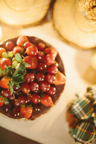 Новогодняя свадьба, ягодный торт