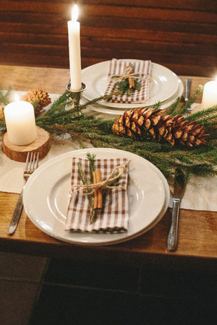 Новогодняя свадьба, сервировка стола