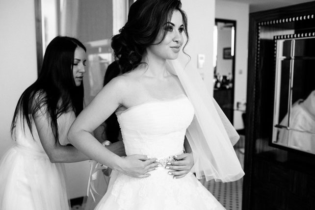 Очаровательная пионовая свадьба Антона и Ольги, невеста с подружками