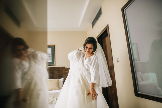 Очаровательная пионовая свадьба Антона и Ольги, платье невесты