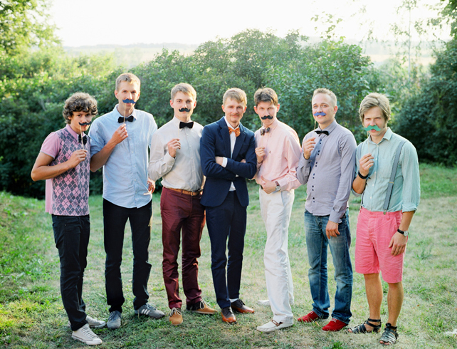 Друзья с усами