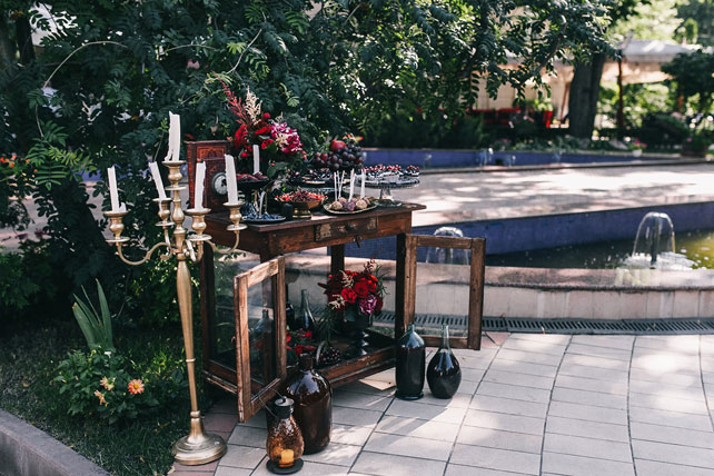 Пленительный цвет Марсала, детали декора