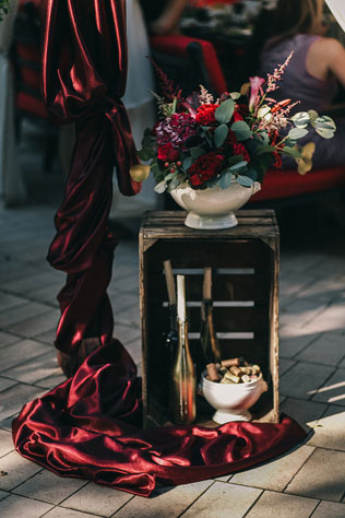 Пленительный цвет Марсала, детали декора