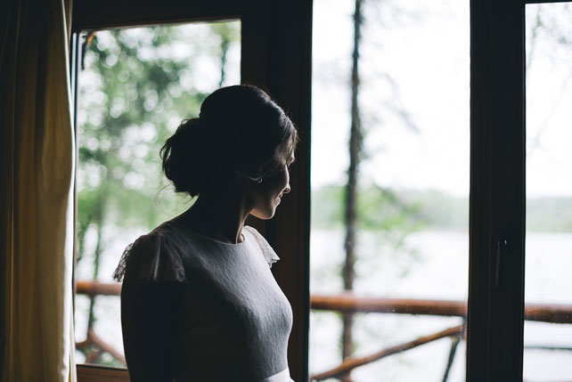 Под проливным дождем, утро невесты