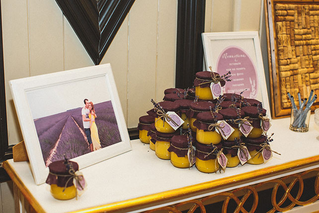 Очарование Прованса, лавандовая свадьба, подарки для гостей, баночки с мёдом