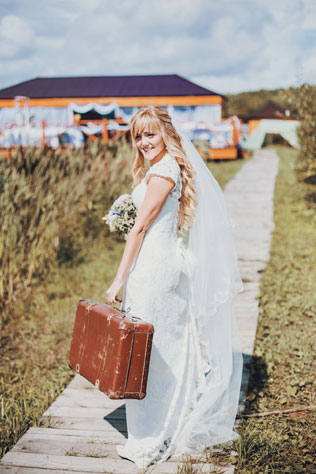 Путешествие с любовью, невеста с чемоданом