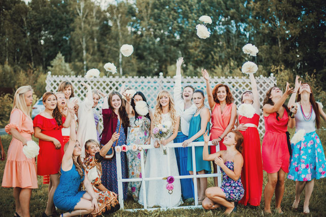 Путешествие с любовью, подружки невесты с невестой