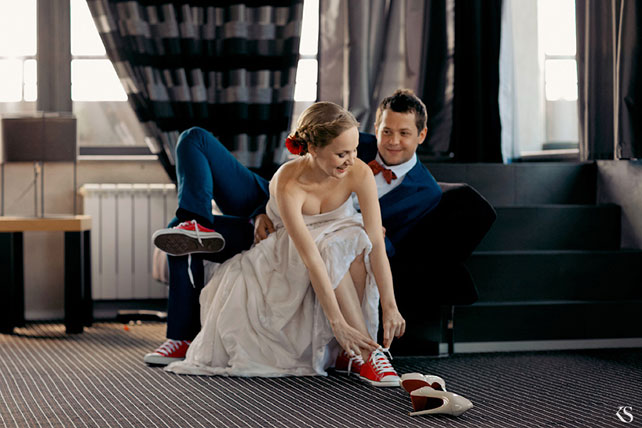 бело-красная летняя свадьба