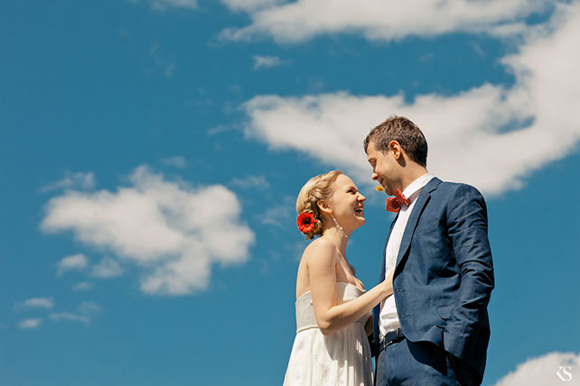 бело-красная летняя свадьба