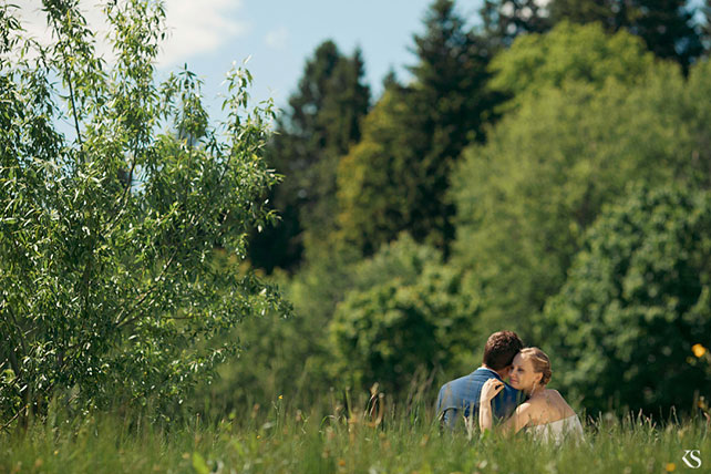 бело-красная летняя свадьба