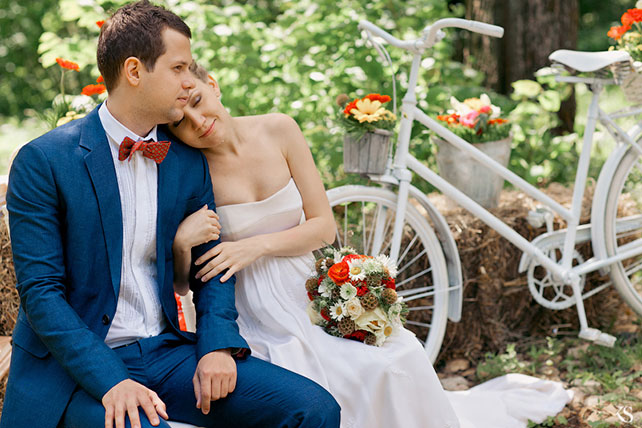 бело-красная летняя свадьба