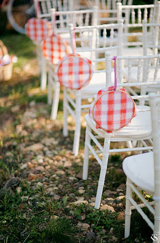 бело-красная летняя свадьба