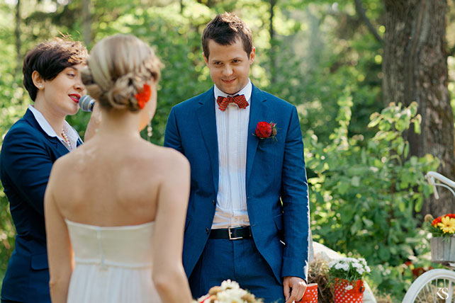 бело-красная летняя свадьба