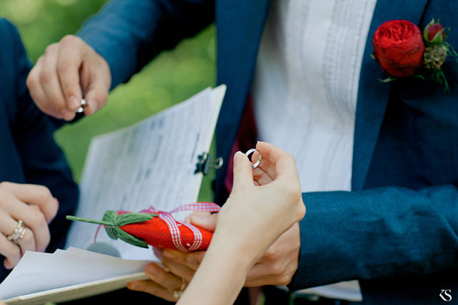 бело-красная летняя свадьба