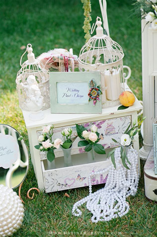 Романтическая свадьба на качелях, детали декора