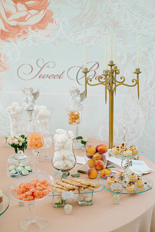 Романтическая свадьба на качелях, сладкий стол