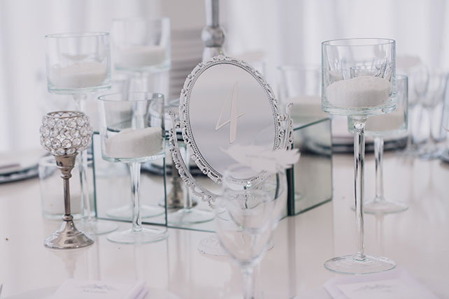 Роскошная белоснежная свадьба, номер стола