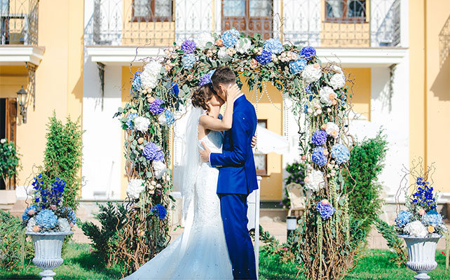 гламурная свадьба с гортензией, церемония