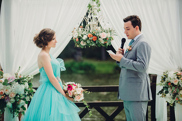 Русско-бразильская свадьба Яны и Арона, церемония бракосочетания, жених произносит клятву