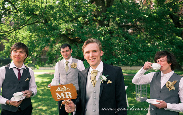 рустикальная свадьба Андрея и Елена, друзья жениха